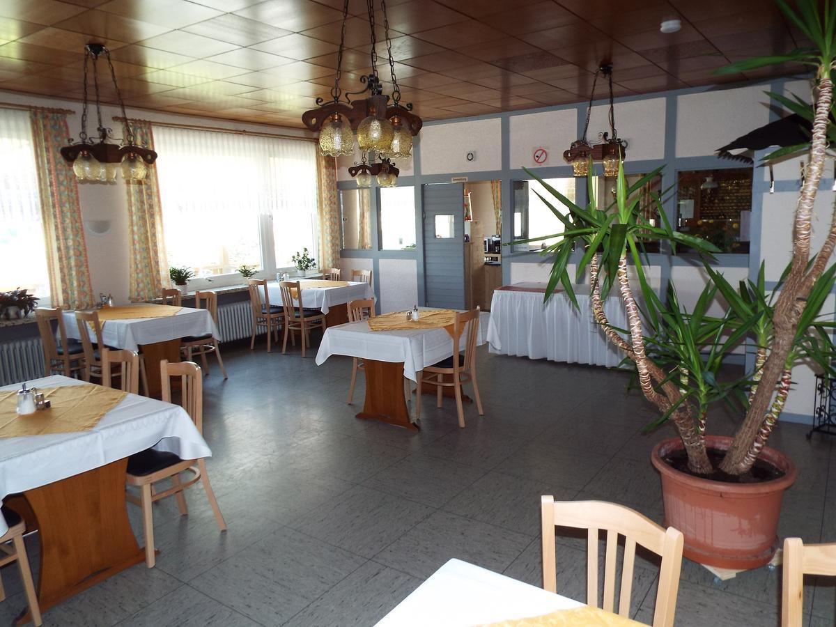 Hotel Garni Zum Reinhardswald Gewissenruh Eksteriør bilde